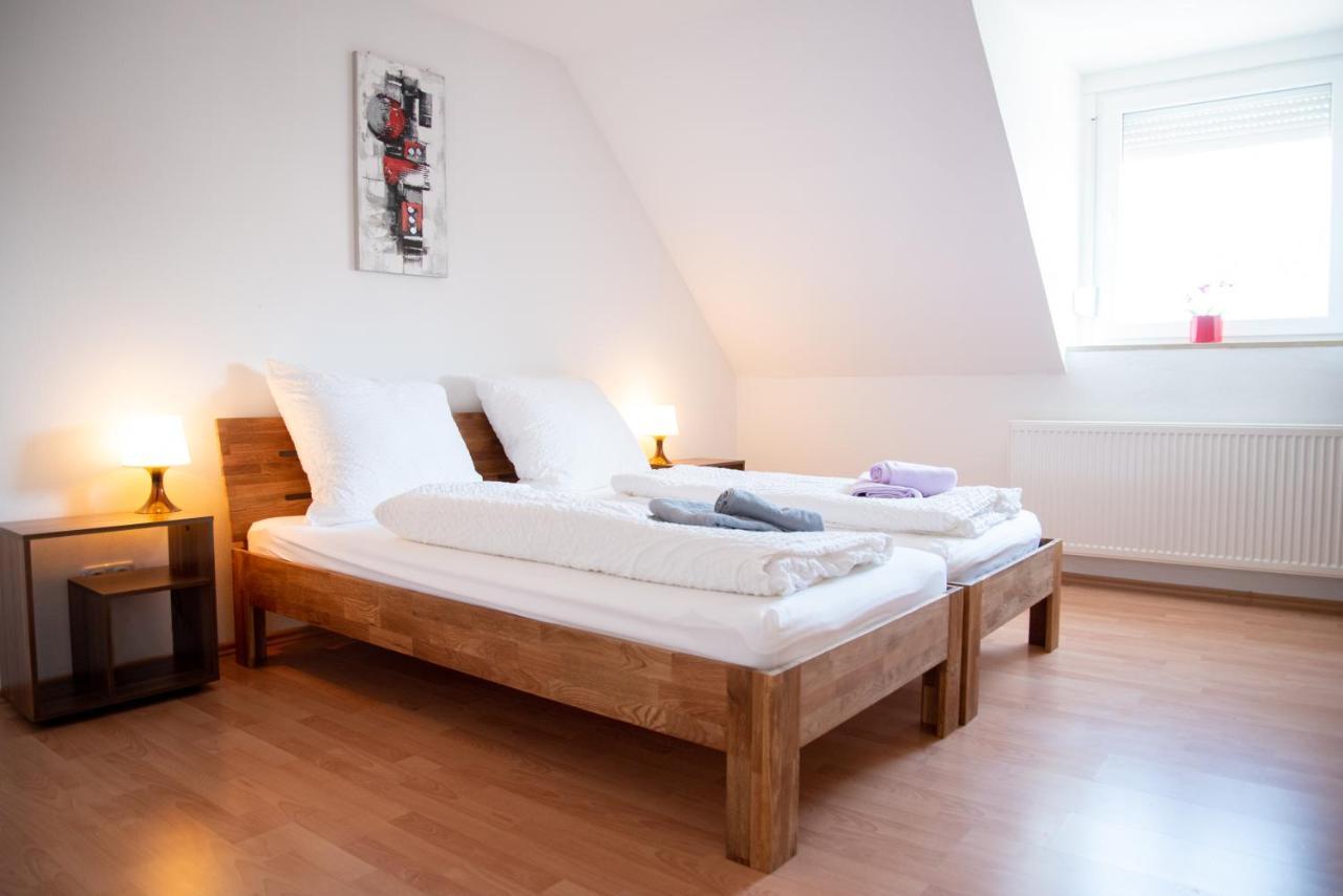 Ferienwohnungen Windischeschenbach By Hausgruenerbaum Buitenkant foto